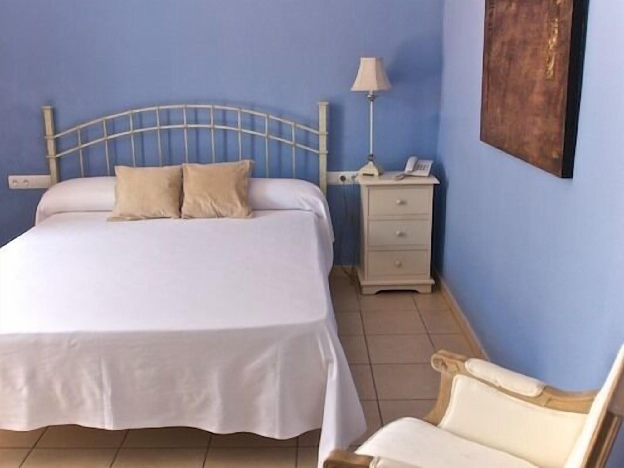 Boutique Hostal La Curandera de Salinas Sant Francesc de s'Estany Extérieur photo