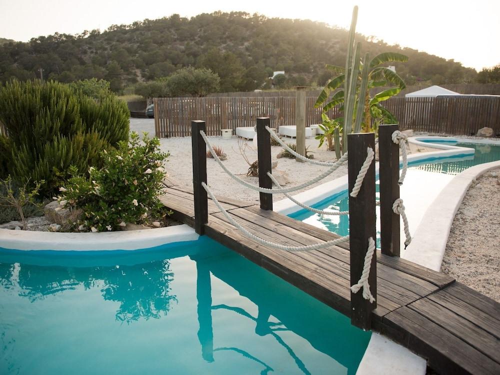 Boutique Hostal La Curandera de Salinas Sant Francesc de s'Estany Extérieur photo