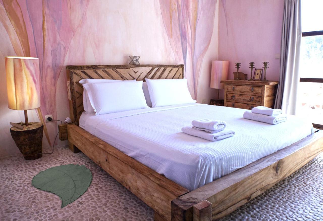 Boutique Hostal La Curandera de Salinas Sant Francesc de s'Estany Extérieur photo