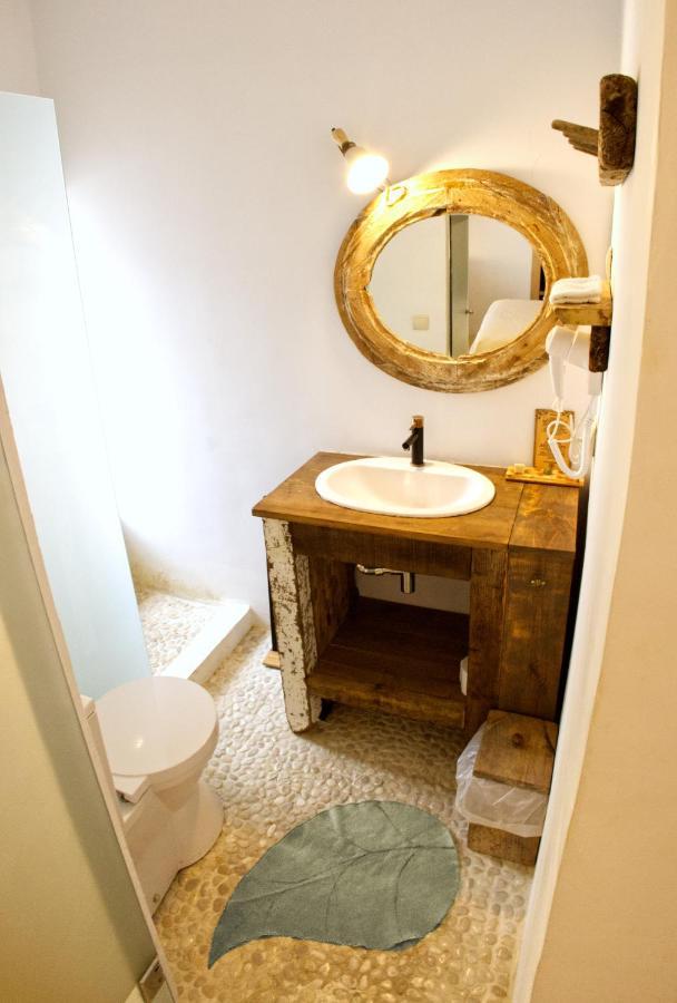 Boutique Hostal La Curandera de Salinas Sant Francesc de s'Estany Extérieur photo