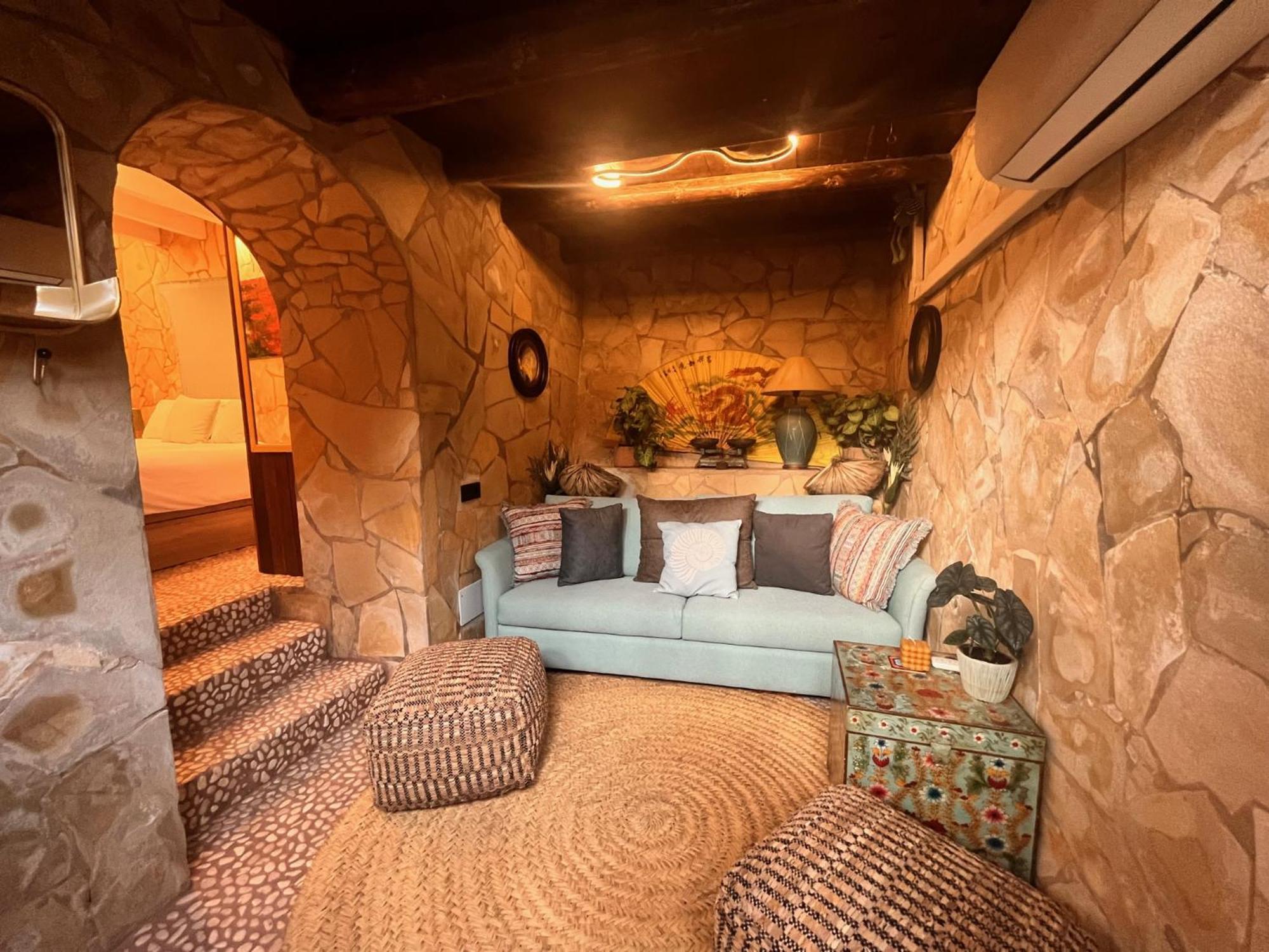 Boutique Hostal La Curandera de Salinas Sant Francesc de s'Estany Extérieur photo