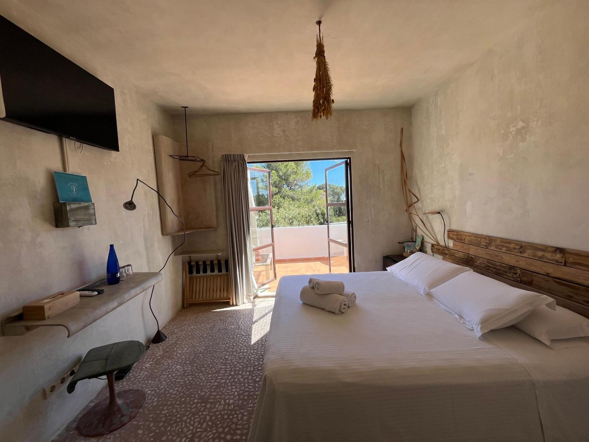 Boutique Hostal La Curandera de Salinas Sant Francesc de s'Estany Extérieur photo